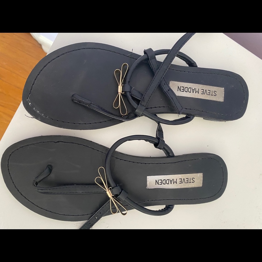 Black Steve Madden sandals with gold bow